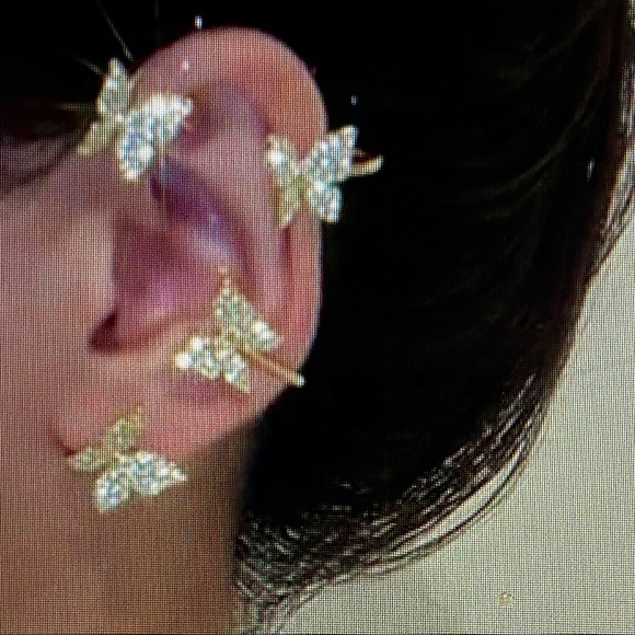 Unique, Elegant Butterfly Gold Clip-on Earrings (Left Side) - Picture 3 of 7